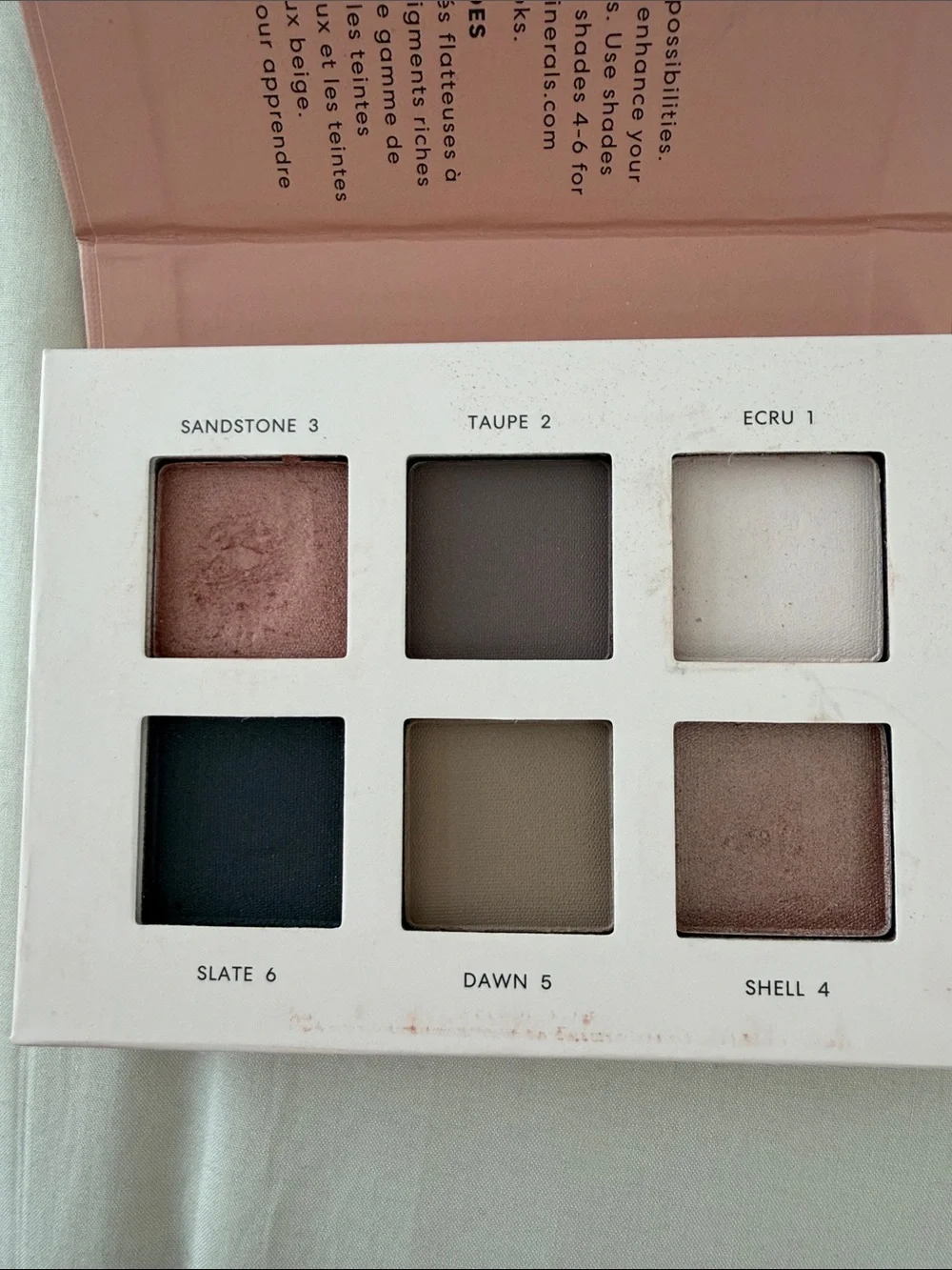 bareMinerals Mineralist Ultranatural Palette - Nude Beige Packaging